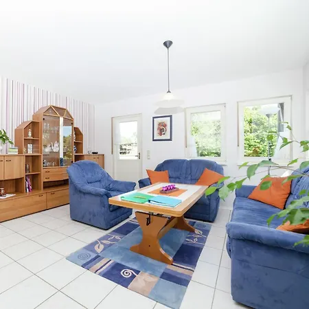 In Mit Terrasse * Densberg